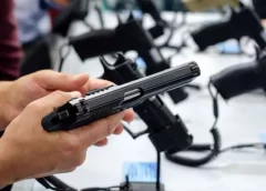 Crece el interés por la compra de armas en San Juan y preocupa el aumento de consultas de mujeres